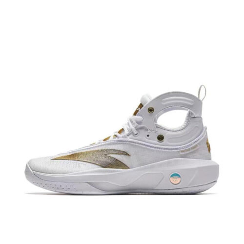 ANTA KT8 Klay Thompson Best Shooter Basketball Sneakers in White Gold