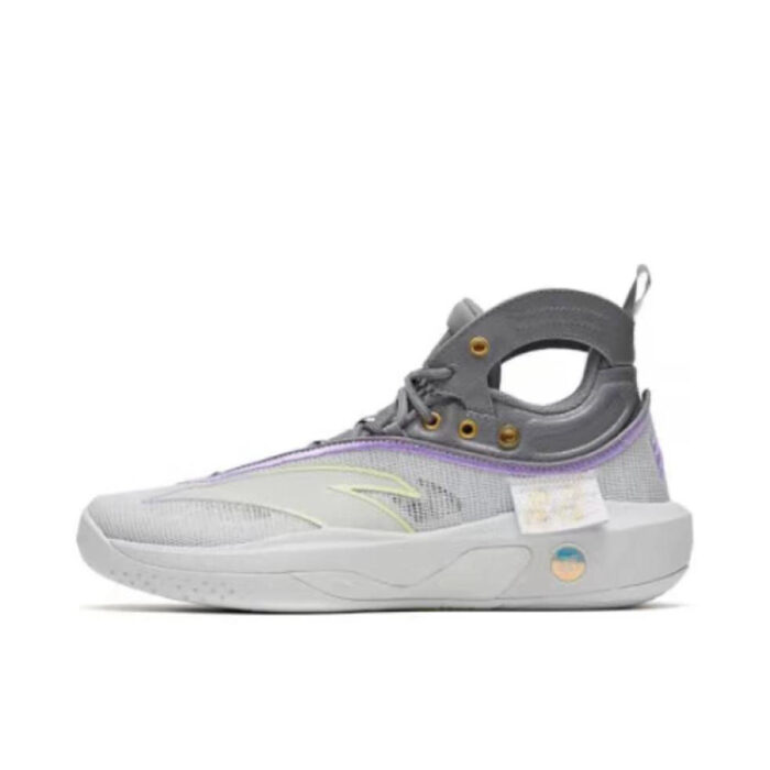 ANTA KT8 Klay Thompson "Starlight" Best Shooter Basketball Sneakers in Purple/Silvery