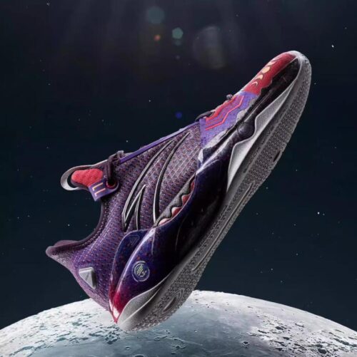 Kyrie Irving Shockwave 5 Pro "Moon" Basketball Shoes